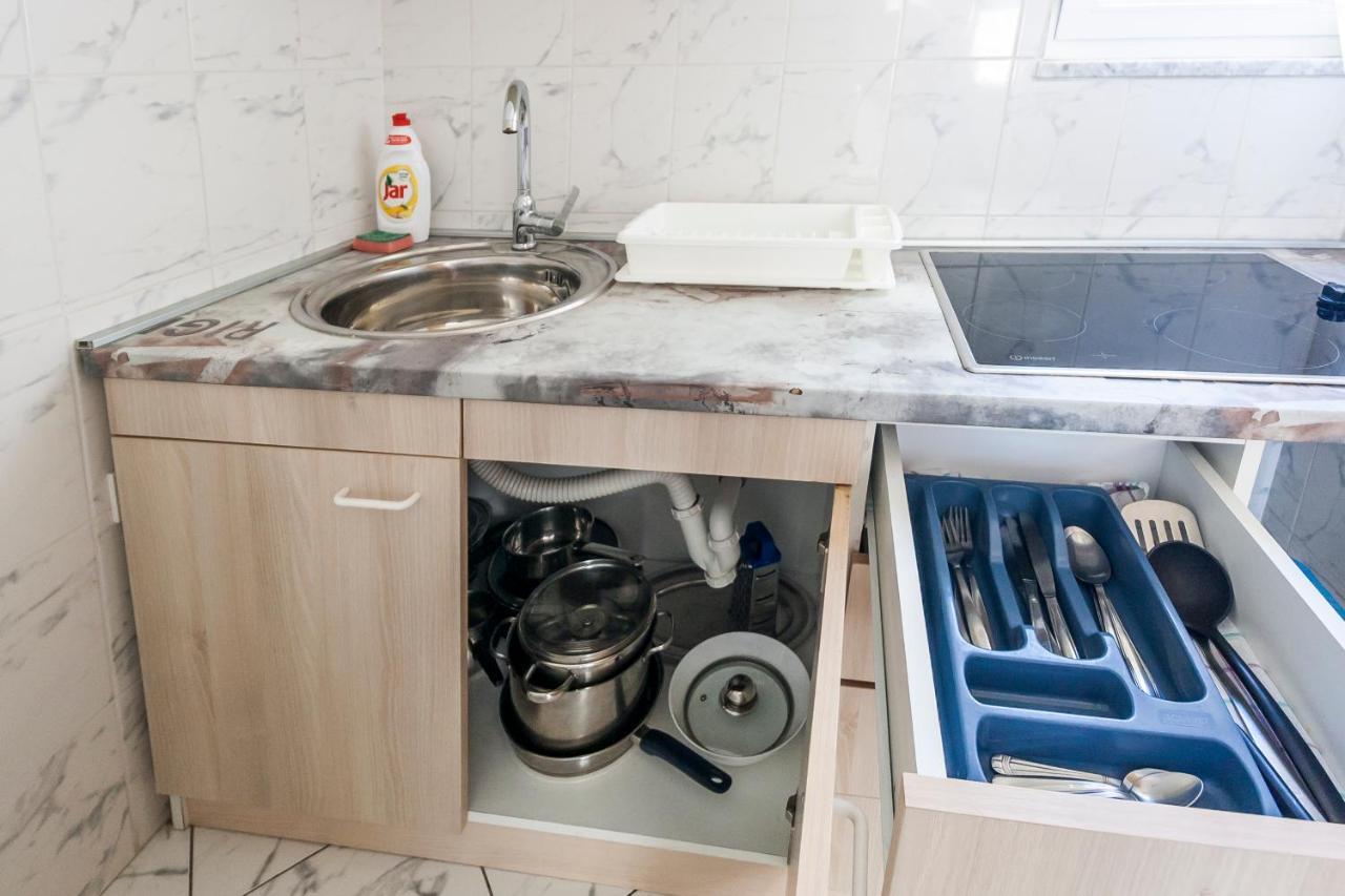Apartments & Rooms Strcic Petra Đảo Krk Ngoại thất bức ảnh