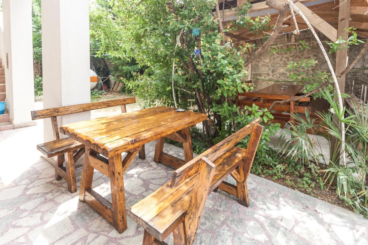 Apartments & Rooms Strcic Petra Đảo Krk Ngoại thất bức ảnh